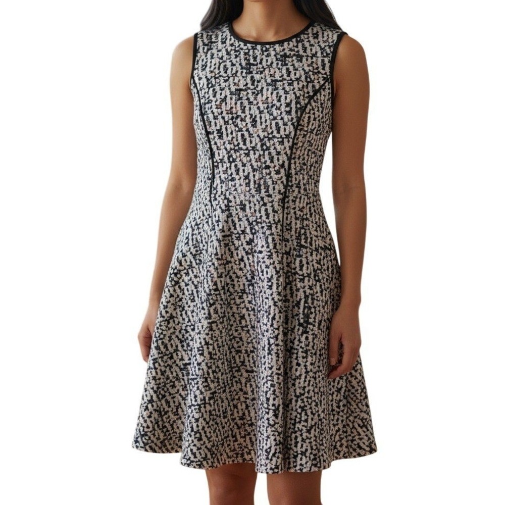WHITE HOUSE BLACK MARKETβ Abstract Print Fit & Flare Scuba Dress EUC Size 8